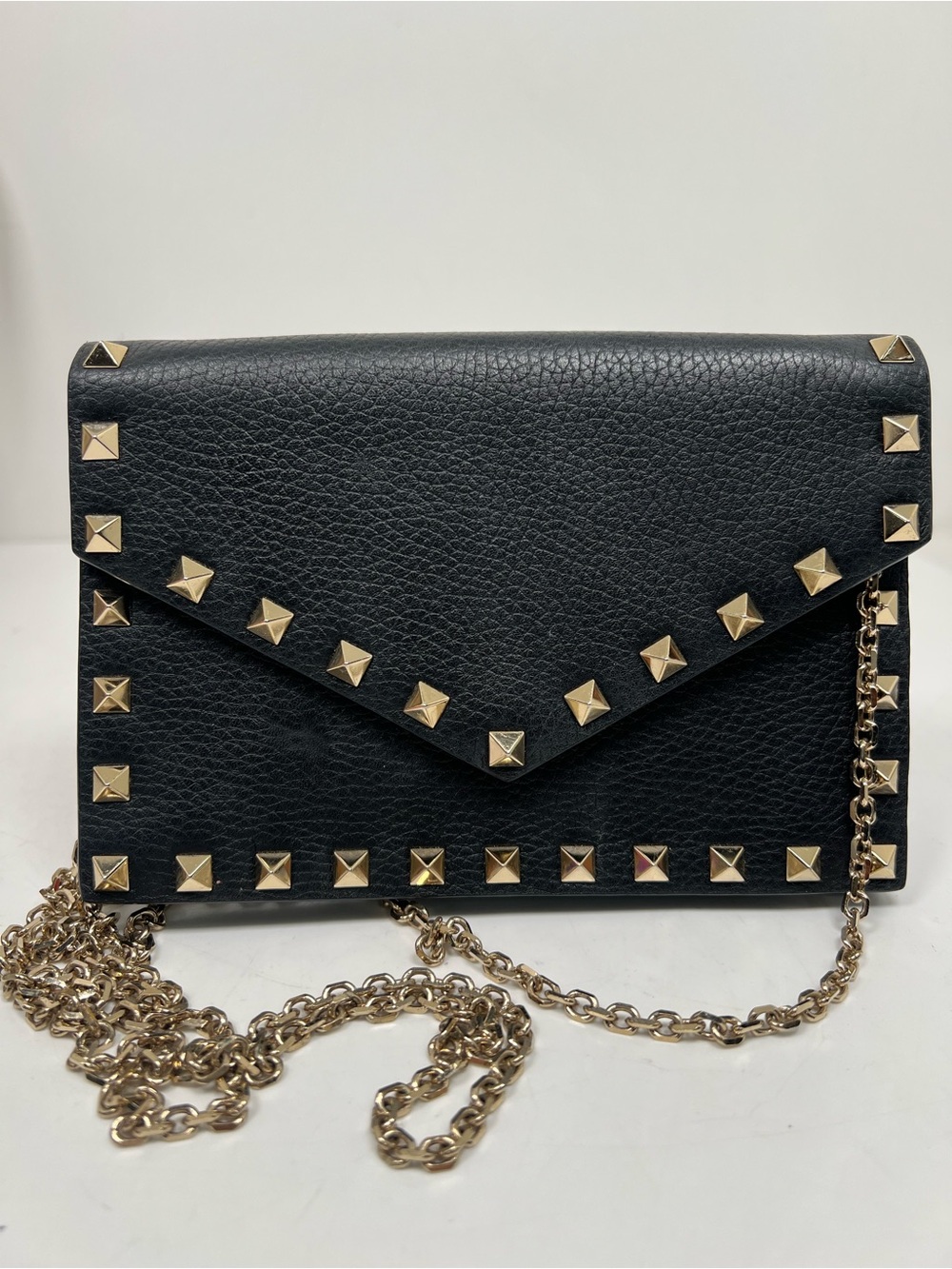 Valentino Garavani Rockstud Envelope Wallet On Chain Black Gold Studs